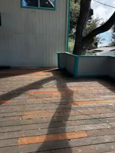 Sanding deck preparation stains